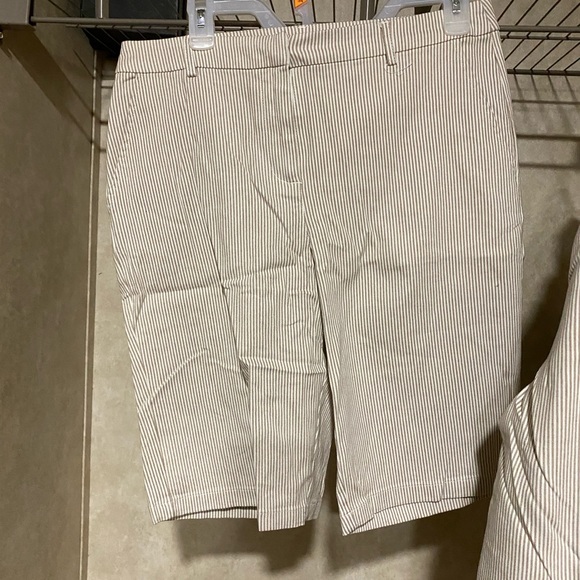 Chadwicks of Boston Blazer with Shorts🤎 - Picture 3 of 8